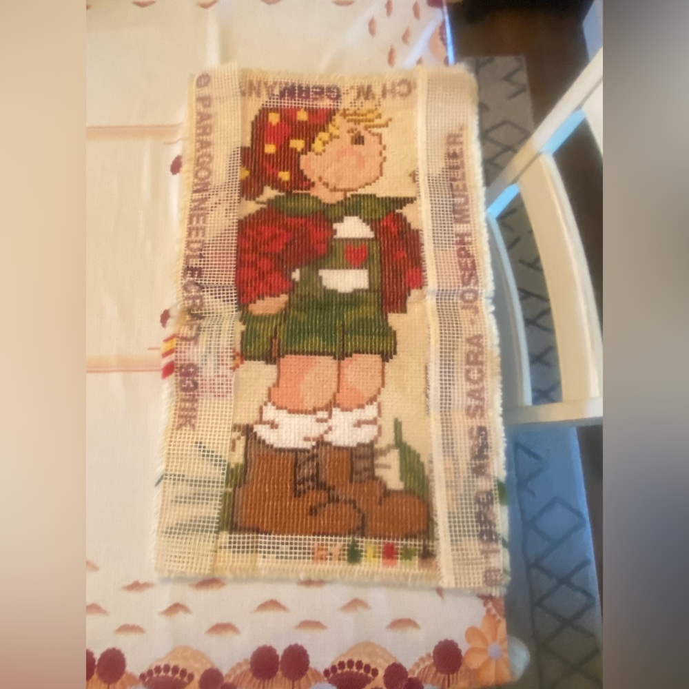 Vintage Hummel‎ Wall Hanging - Picture 2 of 4